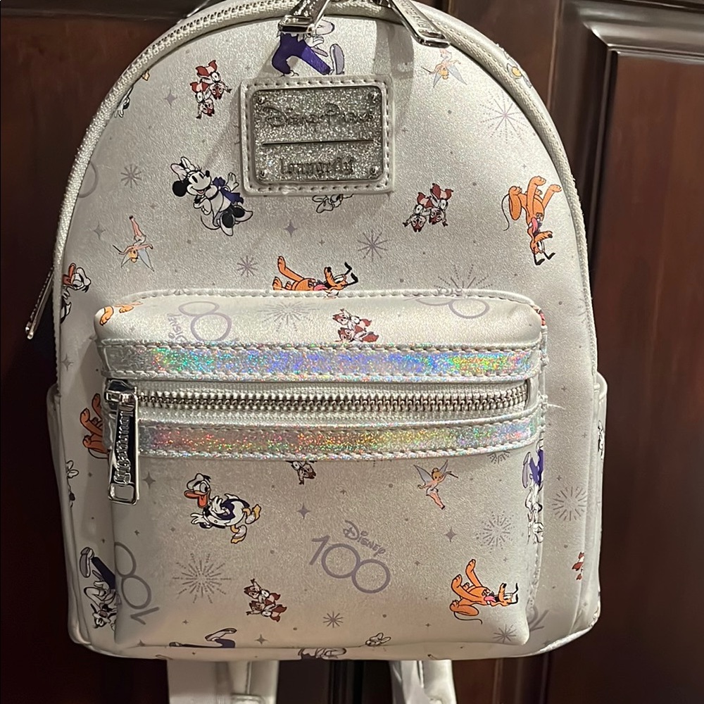 🌟 Disney Loungefly 100 yr anniversary Mini Backpack 🌟